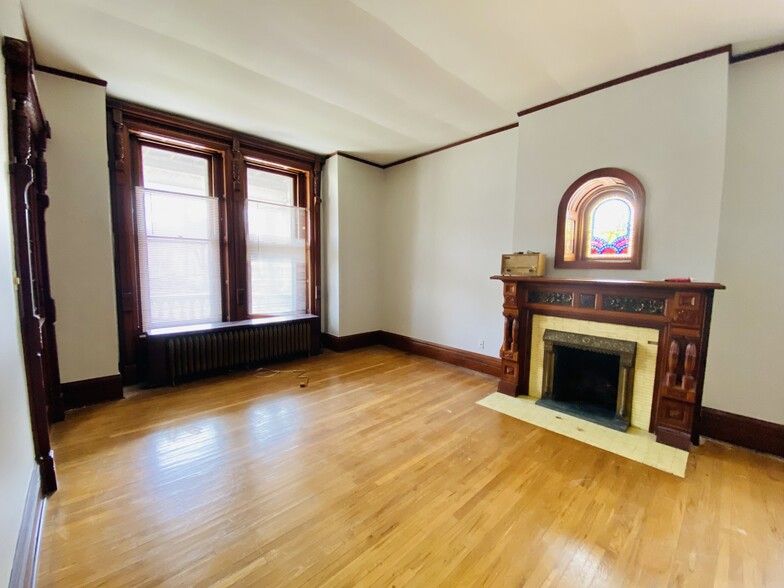 Building Photo - 626 Caldwell St