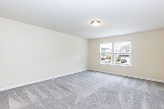 Building Photo - 807 Trestleview St