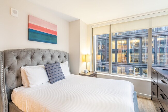 Building Photo - 131 Seaport Blvd