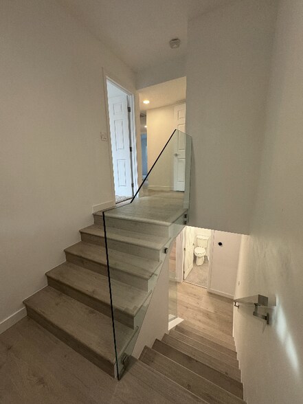 Building Photo - 431 N Alhambra Ave