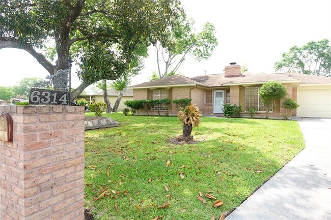 Primary Photo - 6314 Sandy Oaks Dr