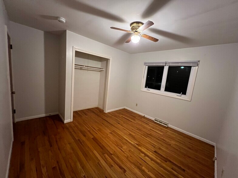 Building Photo - 31 Perimeter Rd