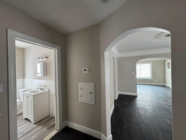 Building Photo - 14161 Montrose St