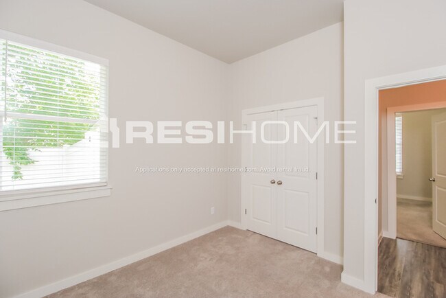 Building Photo - 8098 Brighton Ave