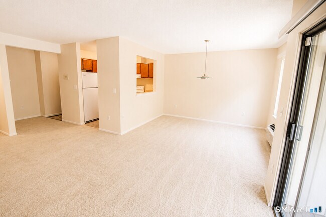 Building Photo - 175 Mill Pond Rd