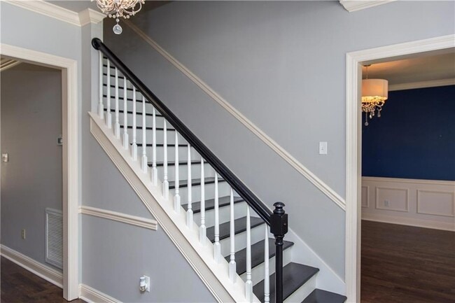 Building Photo - 118 Fox Run Dr