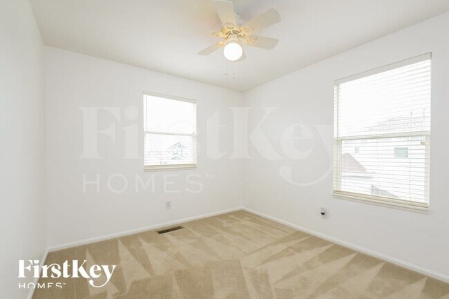 Building Photo - 243 Silver Spur Ct