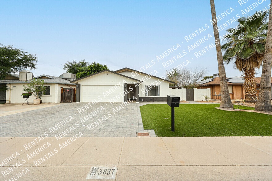 Building Photo - 3837 W Acapulco Ln