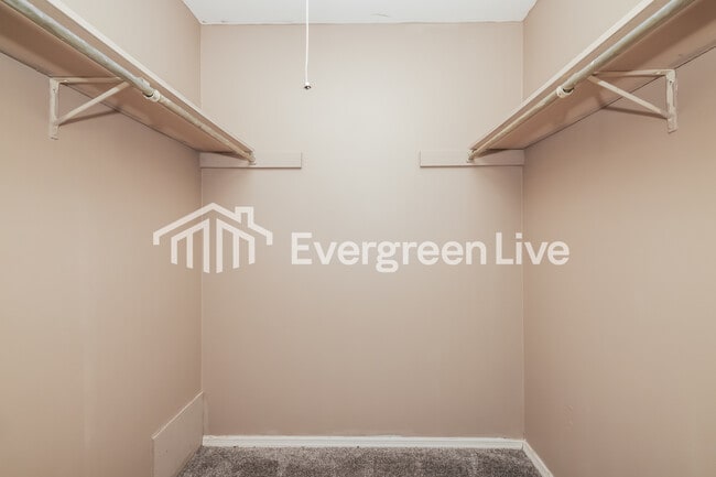 Building Photo - 7552 Mt Whitney