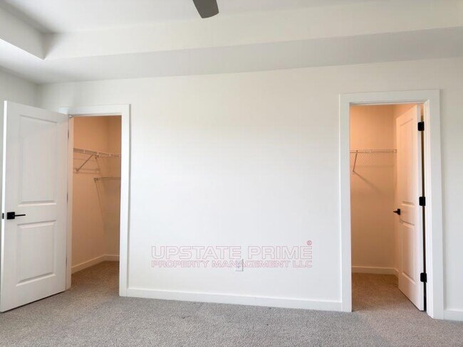 Building Photo - 1443 Darrowby Wy