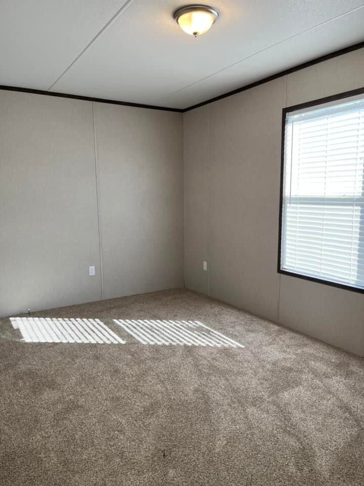 Building Photo - 107 Toledo St