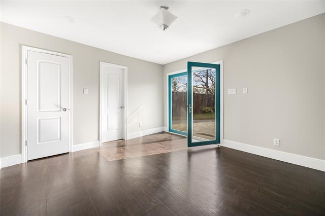 Building Photo - 3451 High Bluff Dr