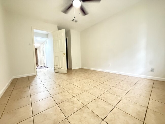 Building Photo - 12335 W Village Dr