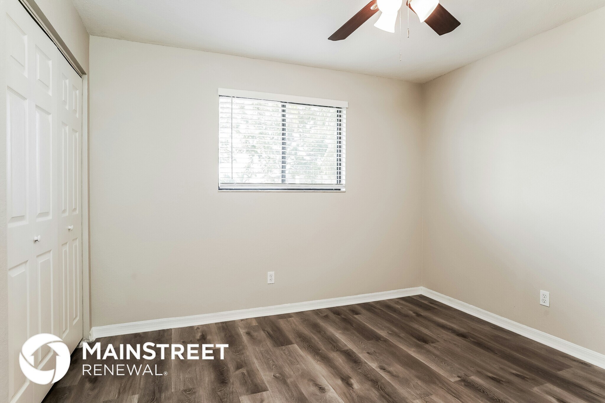 Building Photo - 1513 NE Van Loon Ln