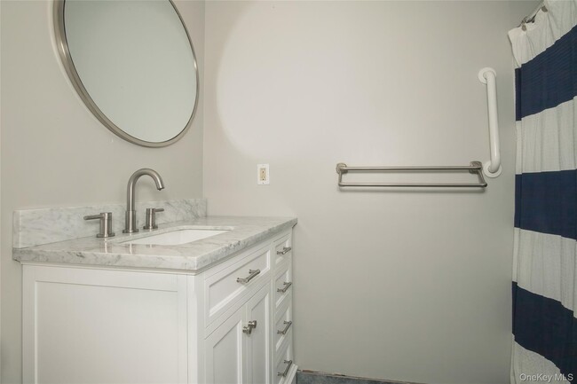 Building Photo - 46 The Rise