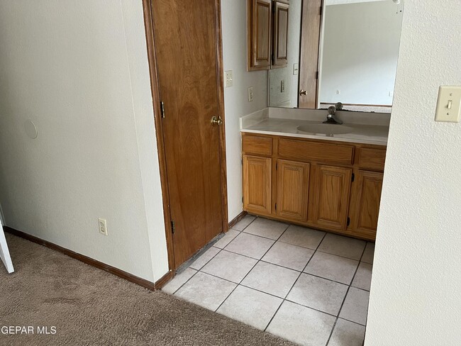 Building Photo - 2601 Jefferson Ave