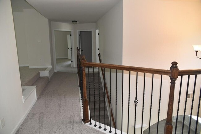 Building Photo - 1365 Slate Bend Dr