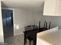 Building Photo - 124 Dallas Rd