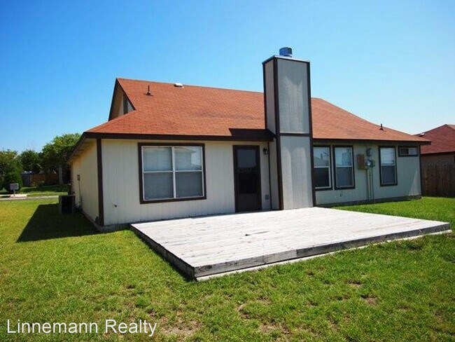 Building Photo - 3 br, 2 bath House - 2709 Chameleon Drive