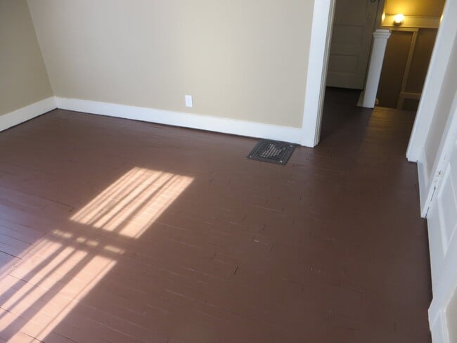 Building Photo - 1521 Taylor St