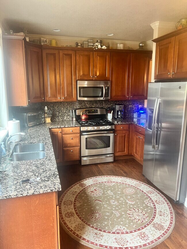 Building Photo - 2801 W 23rd Ave