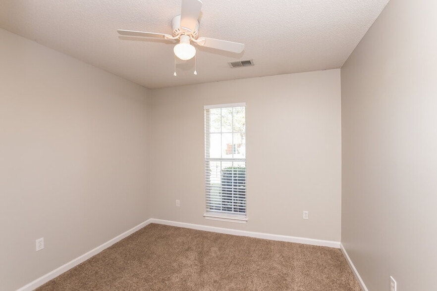 Building Photo - 7896 Nature Walk Dr