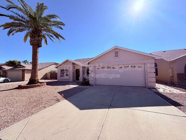 Primary Photo - 2293 E Longhorn Pl