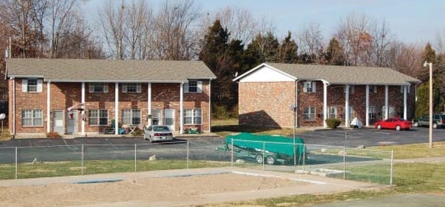 Primary Photo - Heritage Townhomes