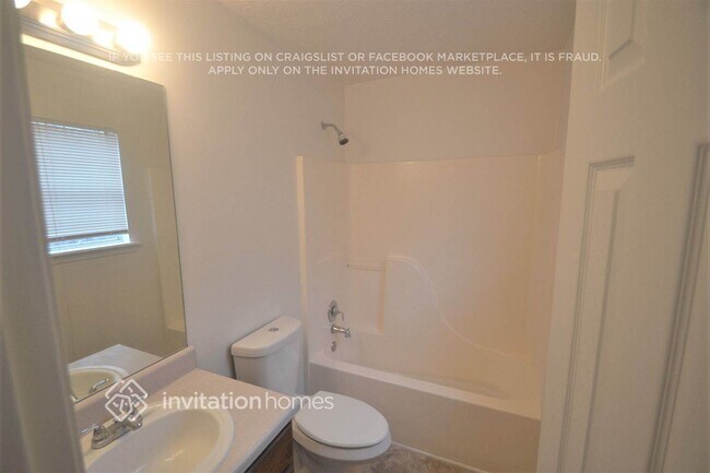 Building Photo - 295 Rustin Dr