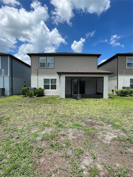 Building Photo - 30555 Thunderbird Dr