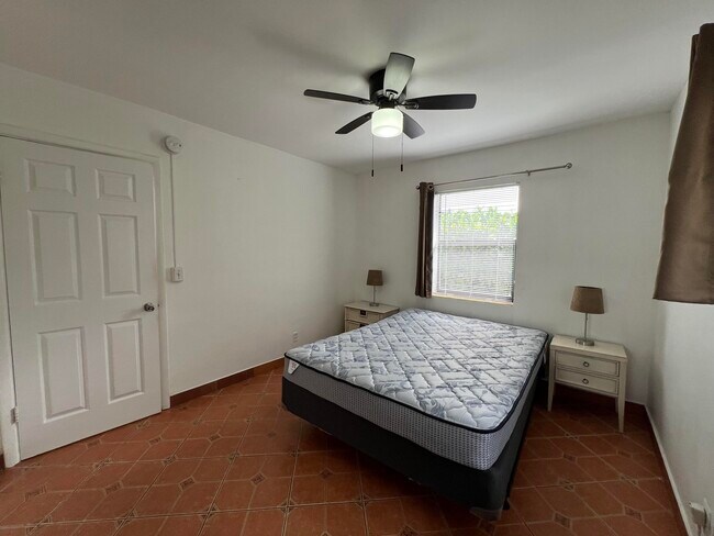 Building Photo - 311 Inlet Way