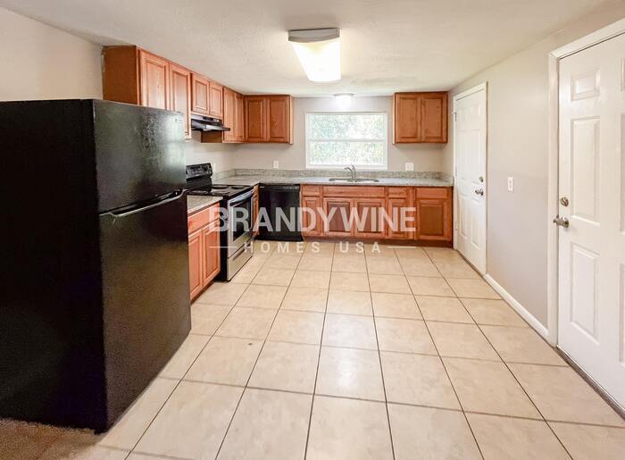 Building Photo - 1001 Fields Rd