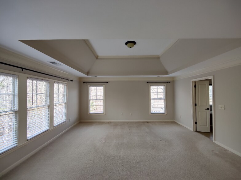 Building Photo - 1650 Bramble Bush Way