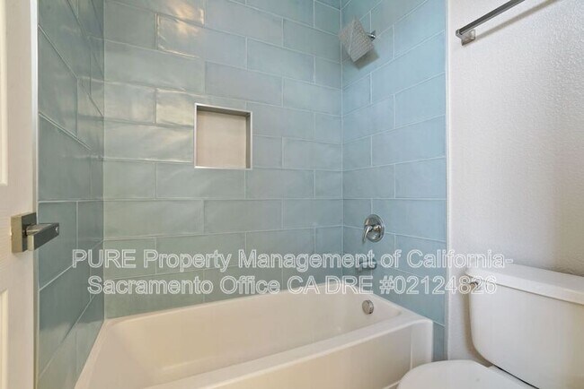 Building Photo - 4909 Concordia Dr