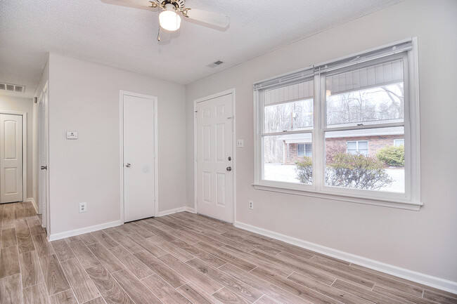 Big window in living room - 339 Sunny Hill Dr
