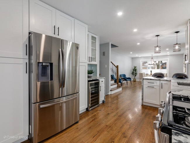 Building Photo - 7225 E Prairie Rd