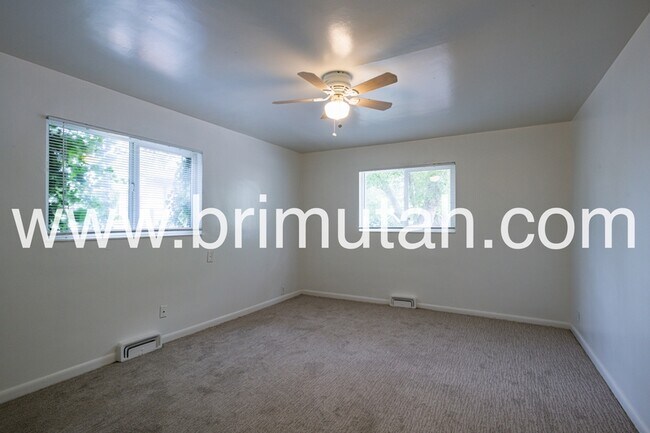 Building Photo - 3738 S 700 E