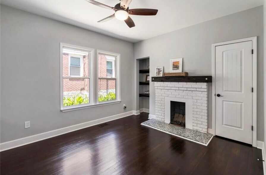 Building Photo - Room in House on Dill Ave SW