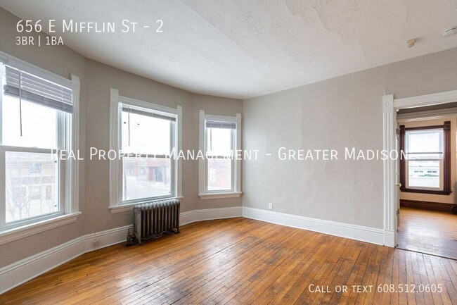 Building Photo - 656 E Mifflin St