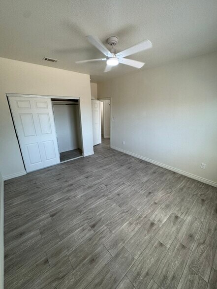 Building Photo - 7316 Poppy Blvd