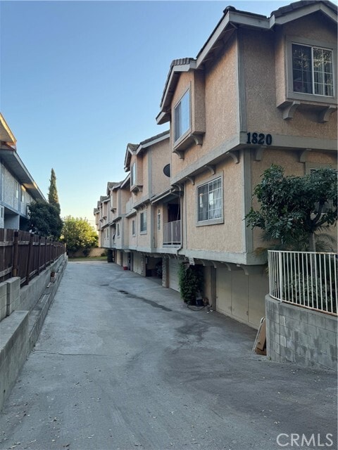 Building Photo - 1820 Pepper St