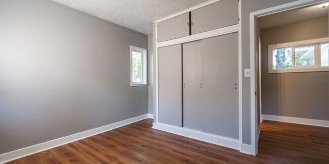 Building Photo - 2BD/1BA Single Family Home won't be availa...