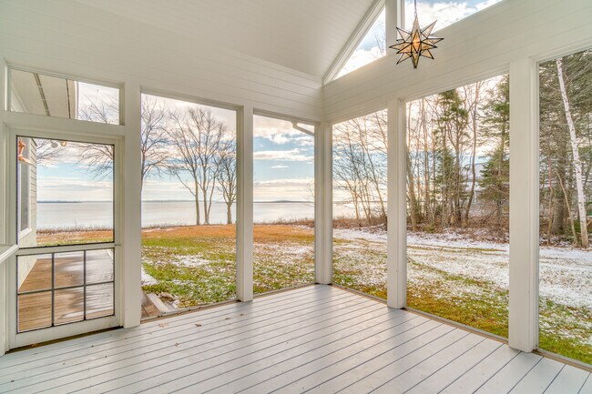 Building Photo - 14 Artist Point Rd