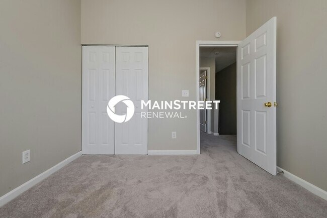 Building Photo - 3 Bedroom Pet-Friendly Home in McDonough, ...