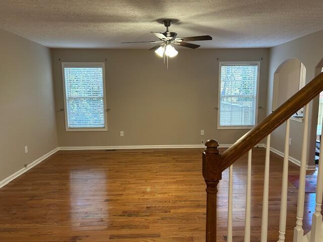 Building Photo - 3096 Roundway Down Ln