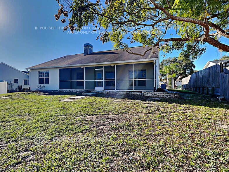 Building Photo - 10424 Autumnwood Dr