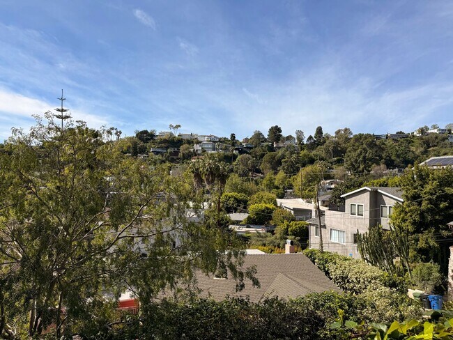 Building Photo - Furnished 1940s Beachwood Canyon Retreat with Treetop Deck + Creative Loft!
