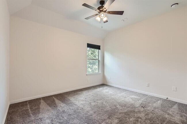 Building Photo - 2501 Roaring River Trail