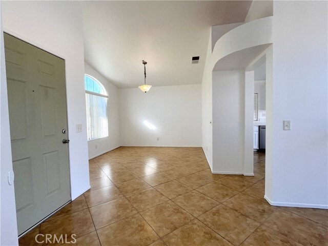 Building Photo - 65836 Avenida Cadena