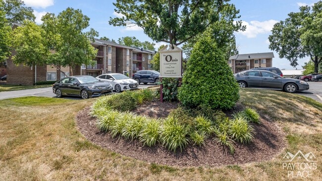 Building Photo - Spacious Condo minutes away from College Park campus